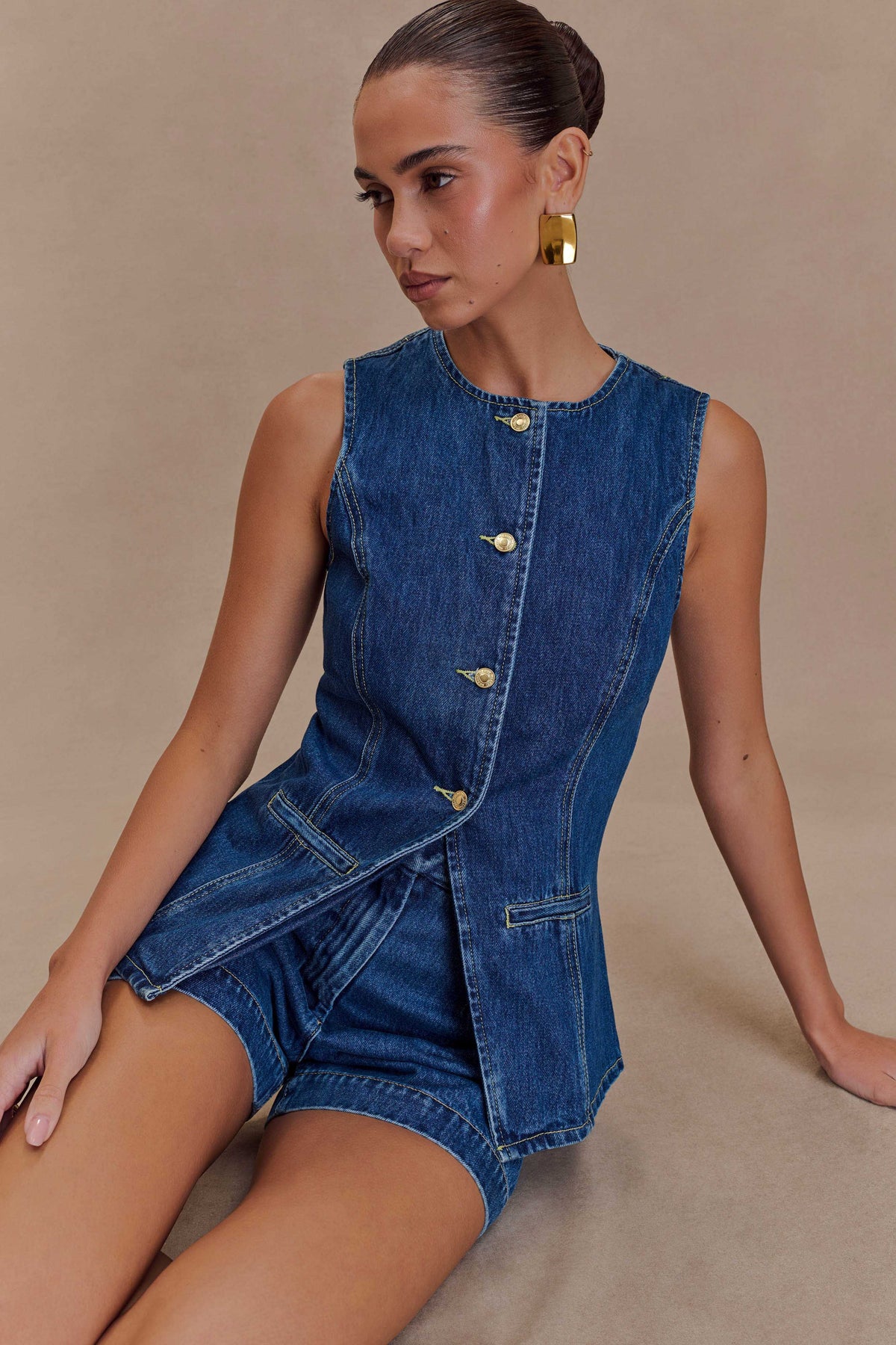 Chic Women's Denim Two-Piece Set - Trendy and Comfortable - photo 3