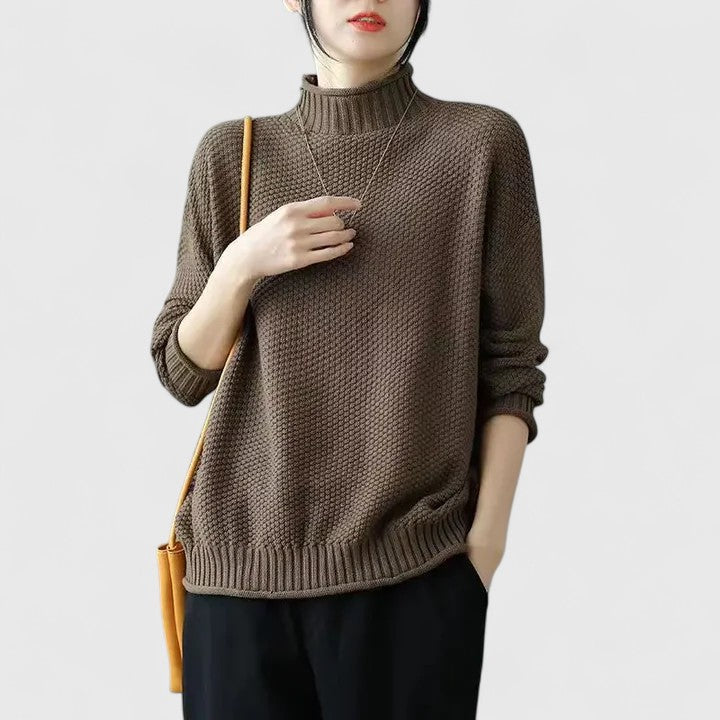 Sterre - Women's Knitted Jumper with Classic Neckline
