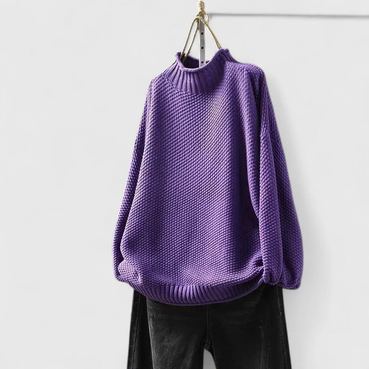 Sterre - Women's Knitted Jumper with Classic Neckline