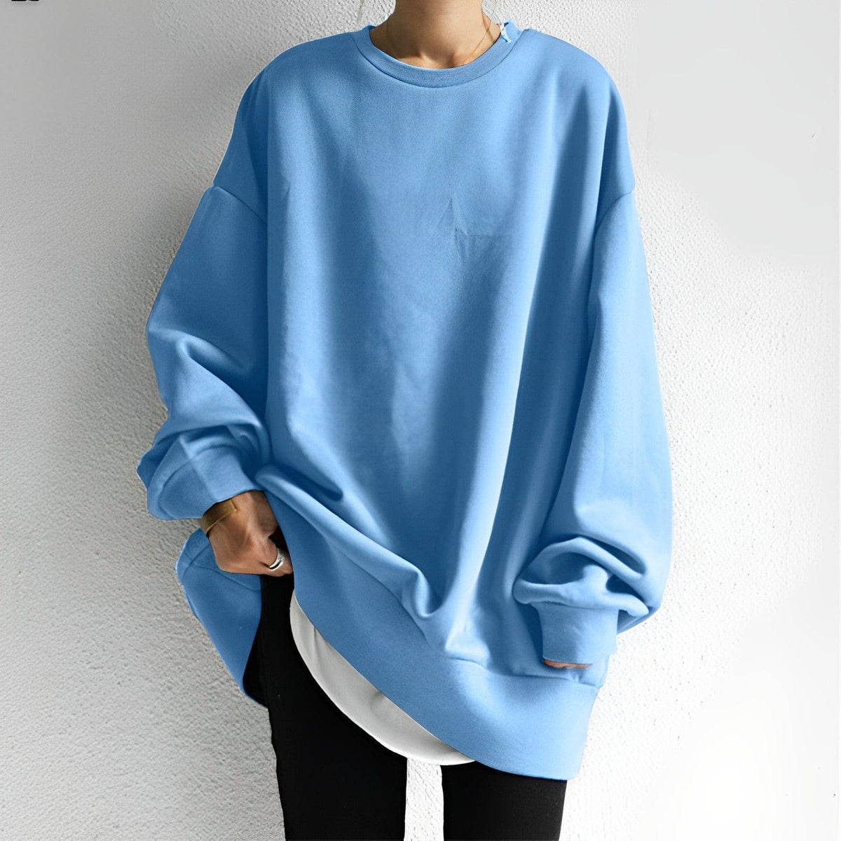 Rosalie - Women's Oversized Sweater - photo 5