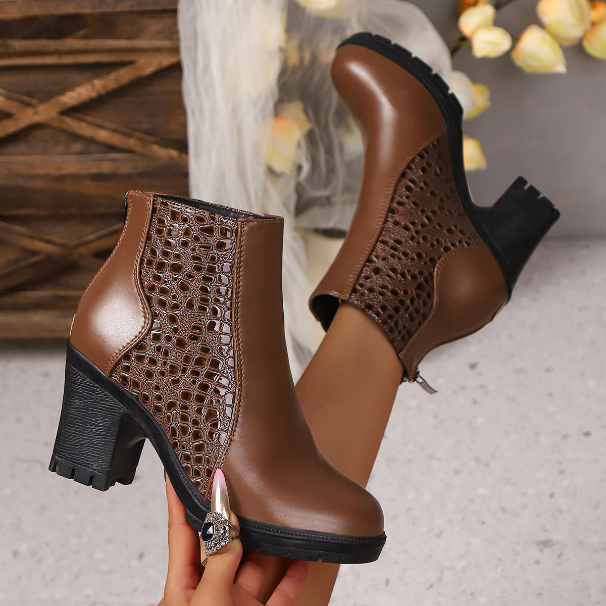 Ida - Women's Winter Ankle Boots - photo 1