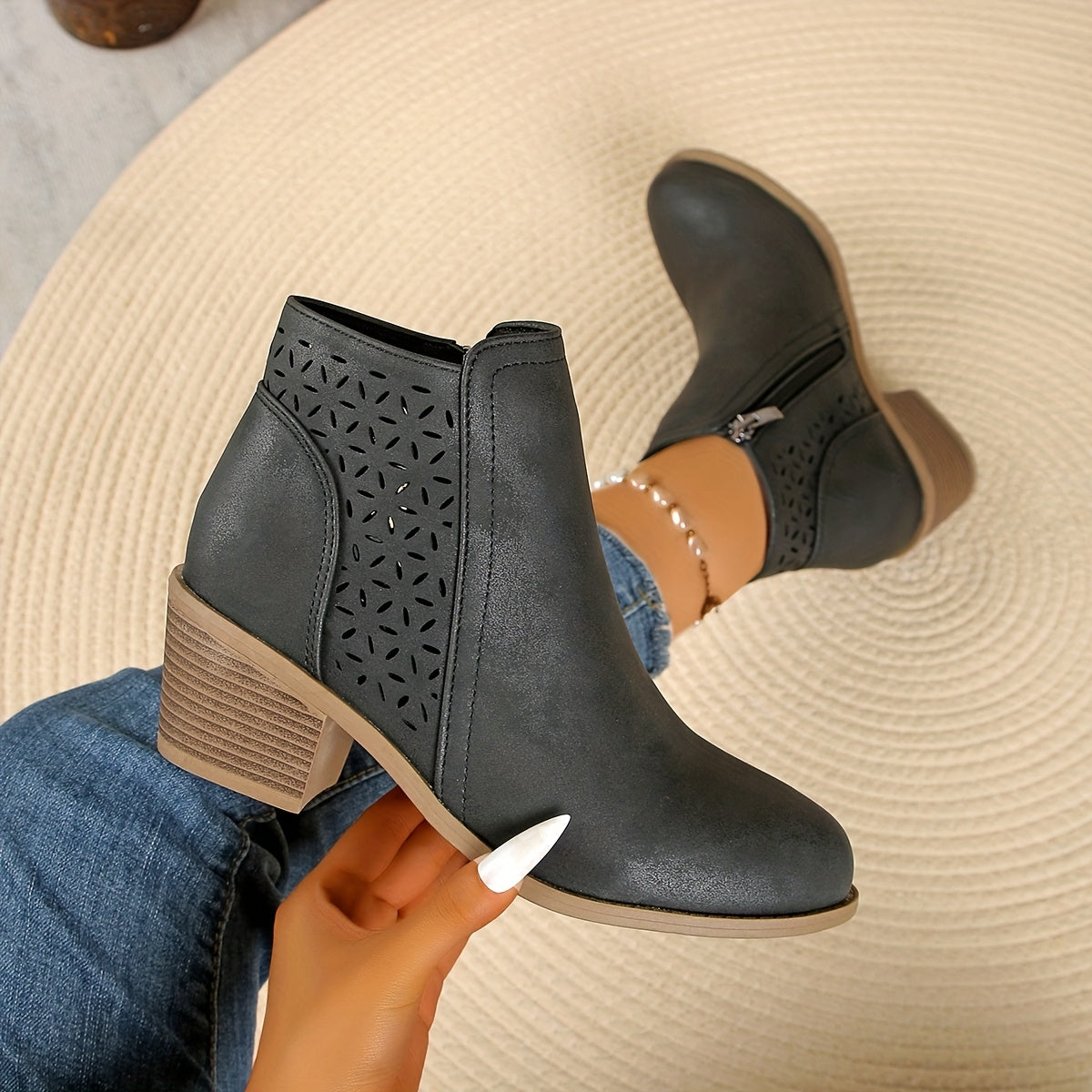 Lana - Women's Ankle Boots with Zip Front - photo 2