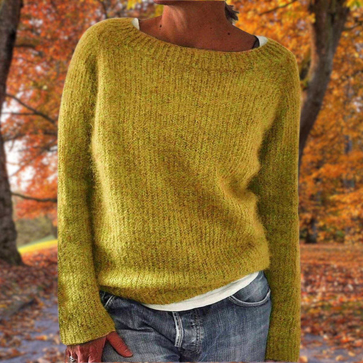 Stephanie - Women's Knitted Jumper with Collar and Long Sleeves - photo 1