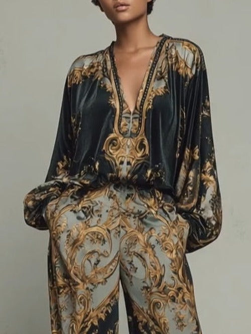 Women's Baroque Floral Velvet Two-Piece Set with Wide-Leg Trousers - photo 4