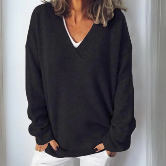 Vespera - Women's Knitted Jumper with V-Neck - photo 3