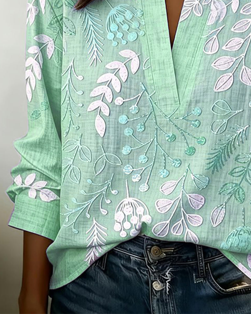Women's Lightweight V-Neck Blouse with Pastel Floral Print - photo 15