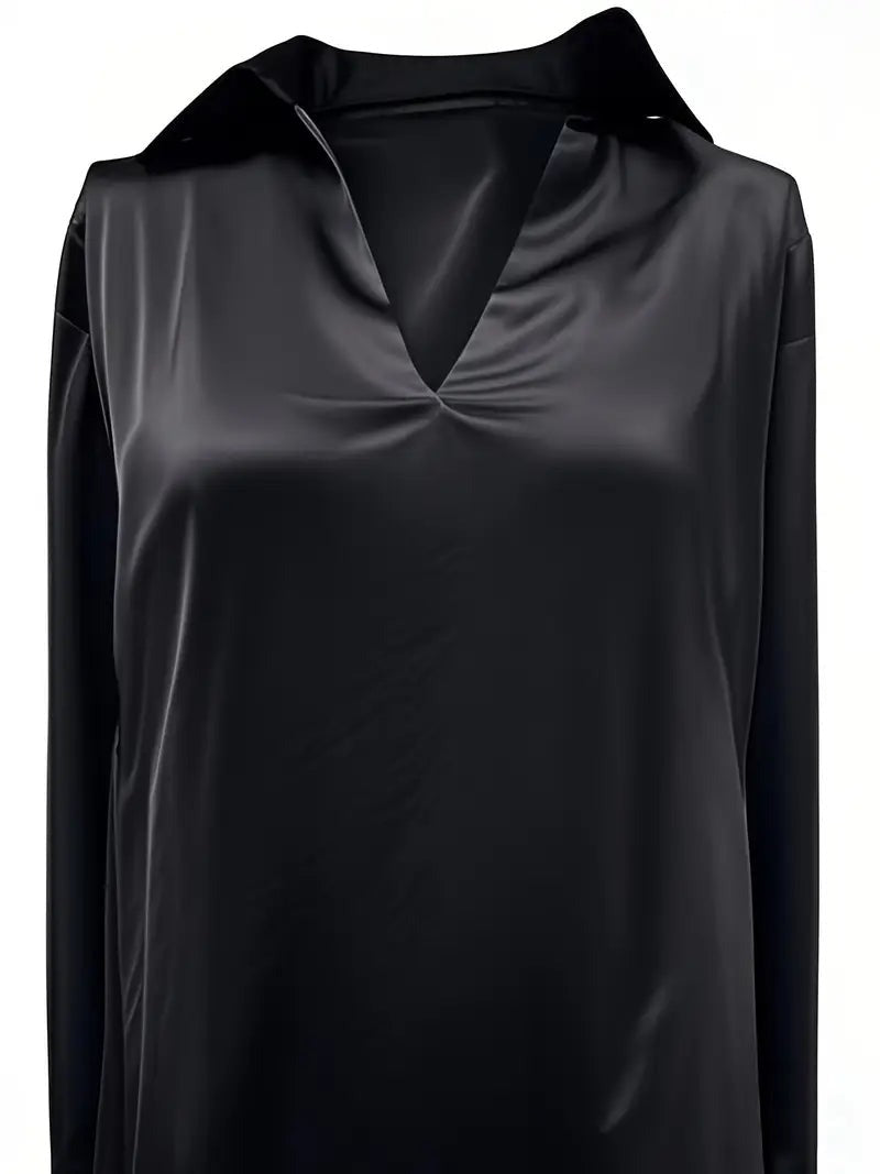 Blusa da donna con scollo a V, finitura satinata e drappeggio fluido