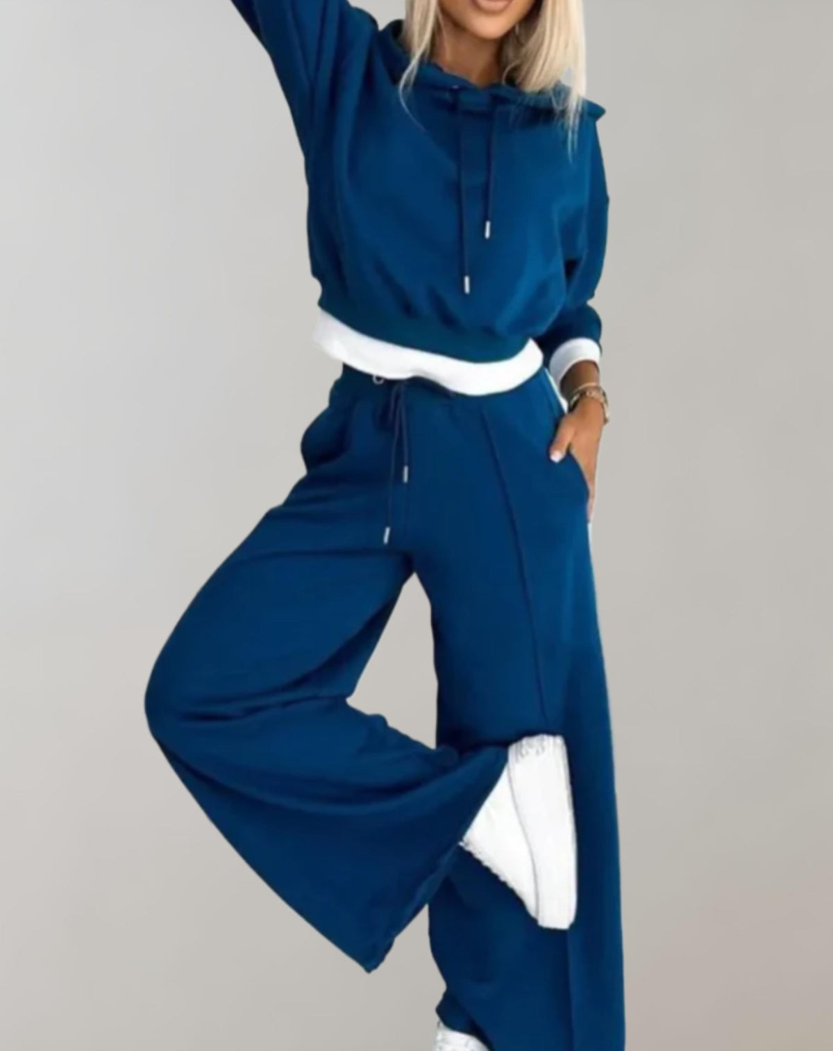 Bethany | Women's Two Piece Wide Leg Tracksuit Set - photo 4