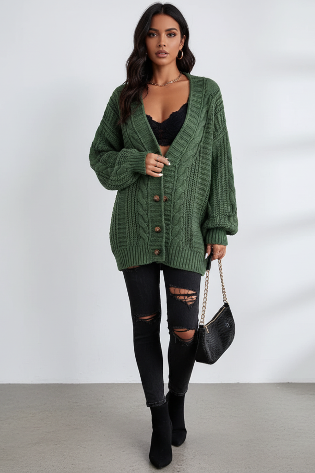 Women’s Oversized Cable Knit Cardigan - photo 7